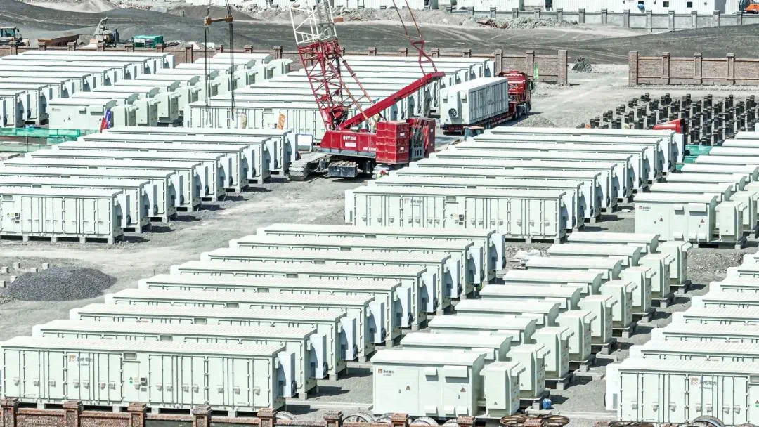 17297579307203936bLE.jpg 4ab44f0c2787cdc37f22d28581a237c.jpg