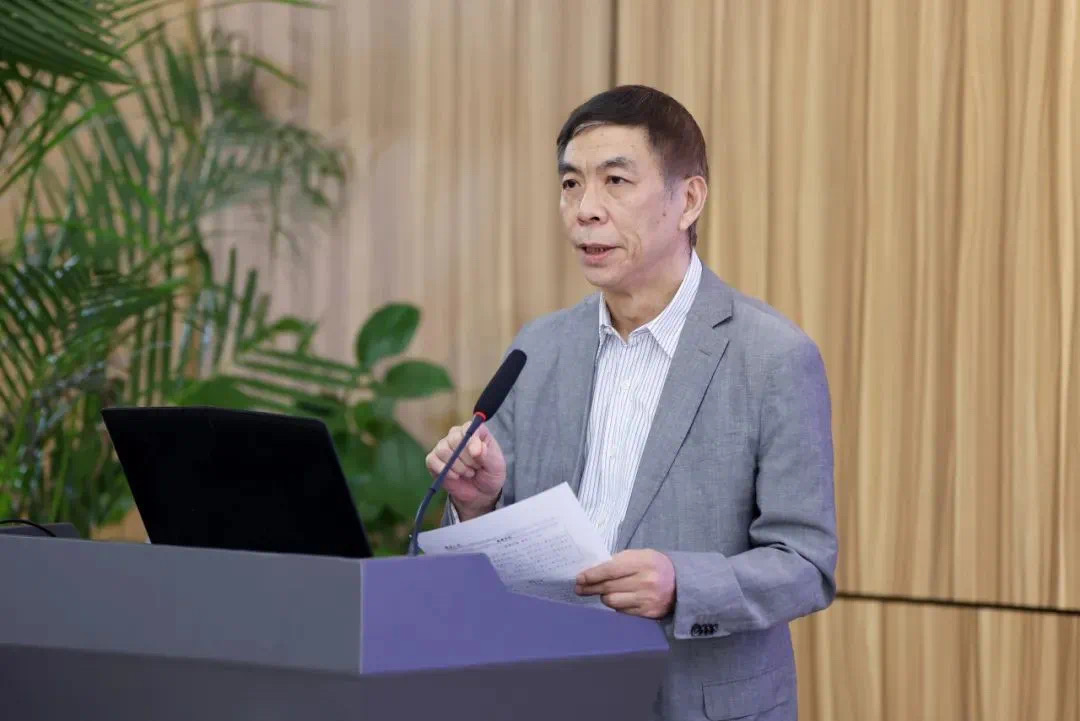 17297597271917769AYm.jpg d346e85a7f58fc3b75a6c0f12be864d.jpg